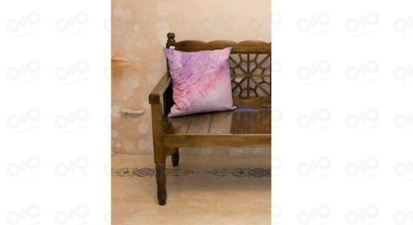 پرده سری پرنیا کد 05 به همراه یک عدد کوسن-تصویر کوسن به همراه صندلی قهوه ای